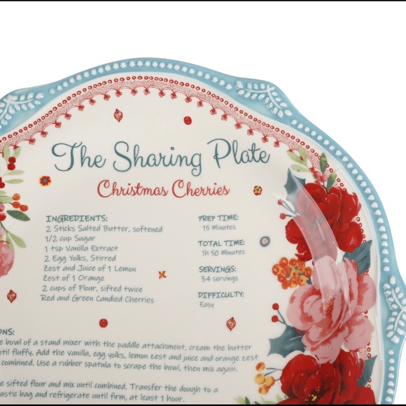 The Pioneer Woman sharing plates. - Picture 6 of 10